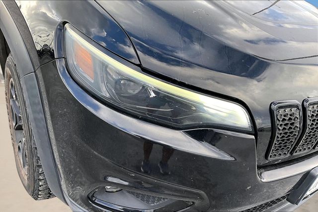 Thumbnail: 2022 Jeep Cherokee - 20