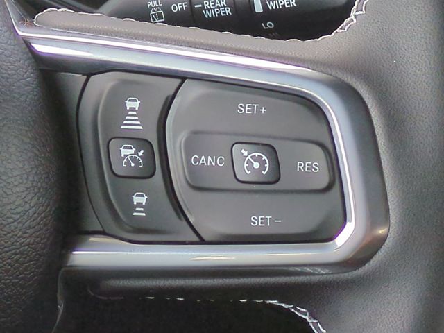 Thumbnail: 2025 Jeep Wrangler - 30