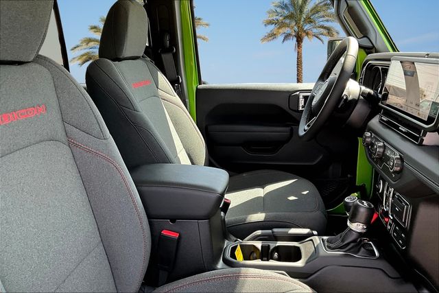 Thumbnail: 2025 Jeep Wrangler - 11