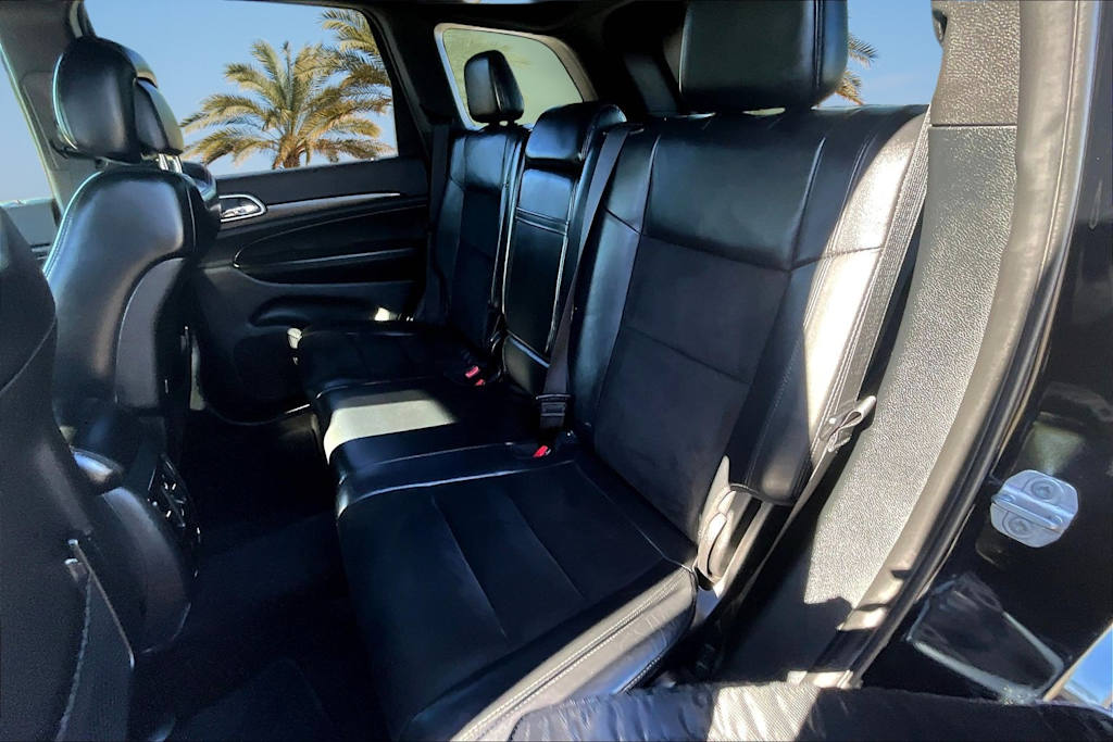 Thumbnail: 2018 Jeep Grand Cherokee - 21