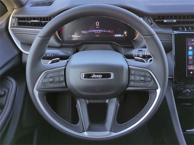 Thumbnail: 2024 Jeep Grand Cherokee - 13