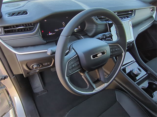 Thumbnail: 2024 Jeep Grand Cherokee - 2