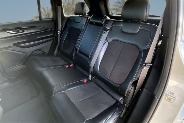 Thumbnail: 2024 Jeep Grand Cherokee - 11