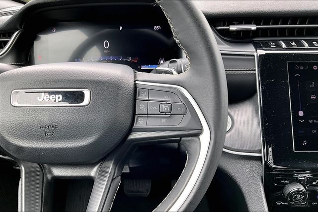 Thumbnail: 2024 Jeep Grand Cherokee - 25