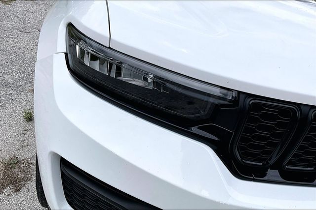 Thumbnail: 2024 Jeep Grand Cherokee - 7