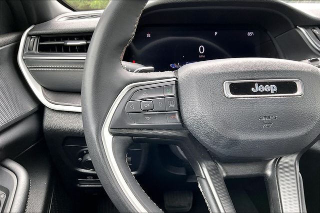 Thumbnail: 2024 Jeep Grand Cherokee - 24