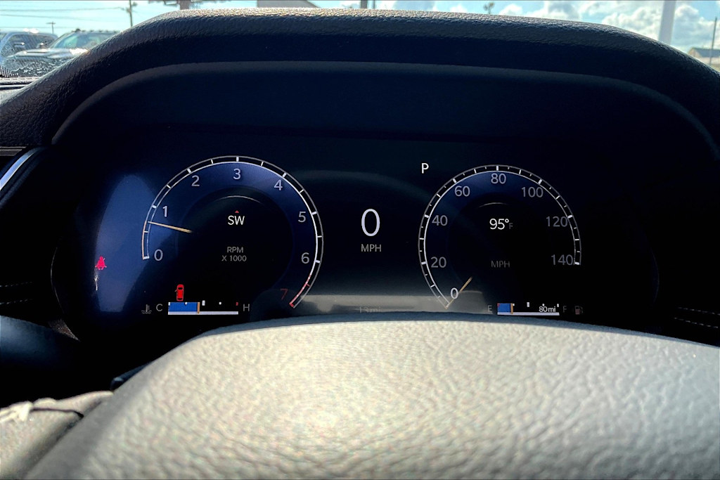 Thumbnail: 2025 Jeep Grand Cherokee L - 16