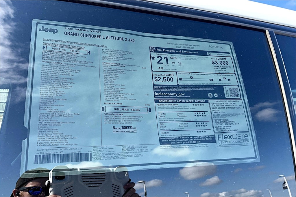 Thumbnail: 2025 Jeep Grand Cherokee L - 18