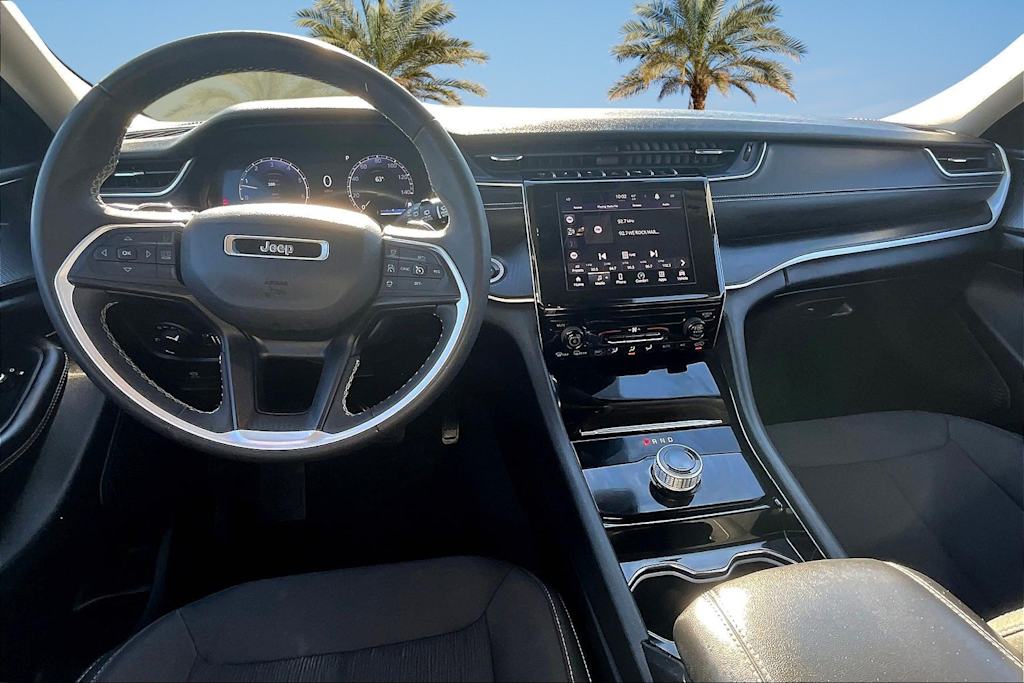 Thumbnail: 2023 Jeep Grand Cherokee L - 10