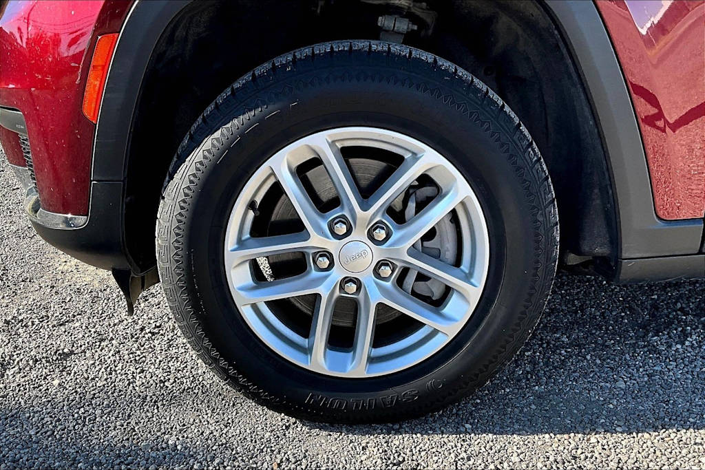 Thumbnail: 2023 Jeep Grand Cherokee L - 35