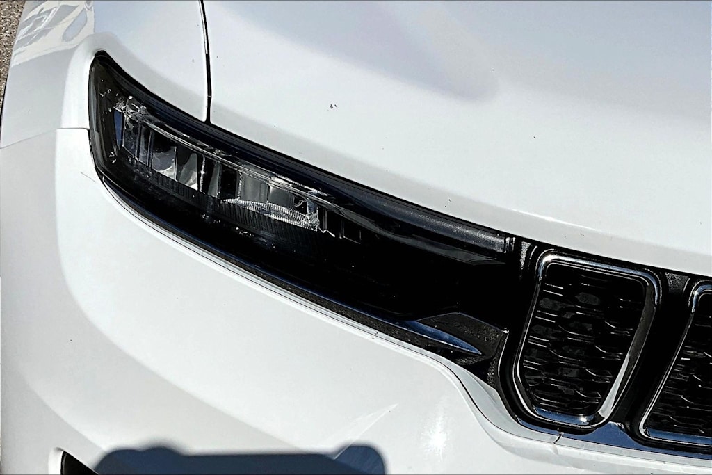 Thumbnail: 2023 Jeep Grand Cherokee L - 30