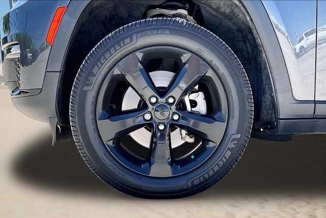 Thumbnail: 2023 Jeep Grand Cherokee L - 6