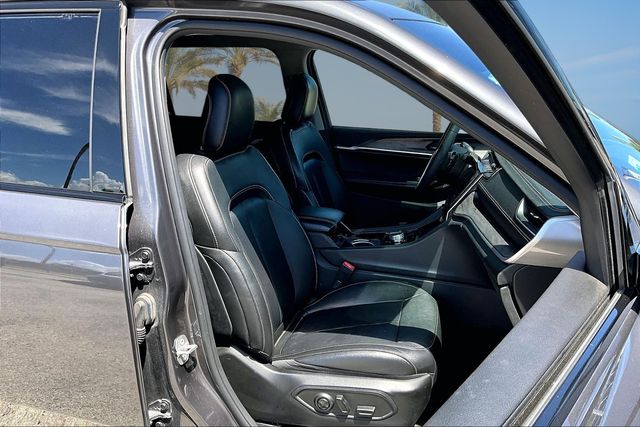 Thumbnail: 2023 Jeep Grand Cherokee L - 9