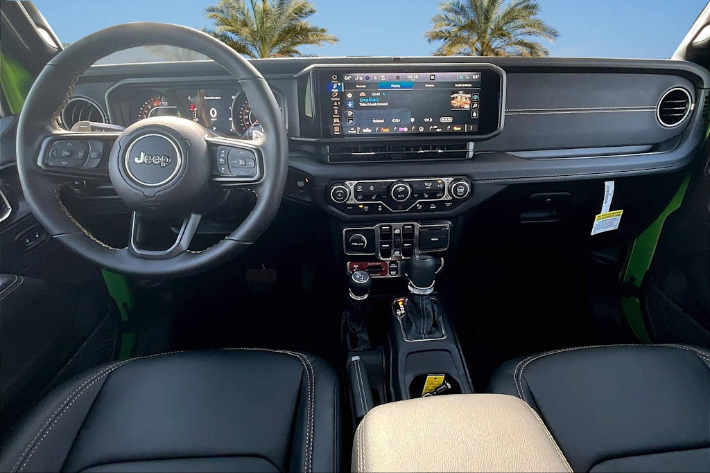 Thumbnail: 2025 Jeep Wrangler - 9