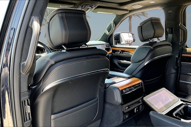 Thumbnail: 2023 Jeep Grand Wagoneer - 10