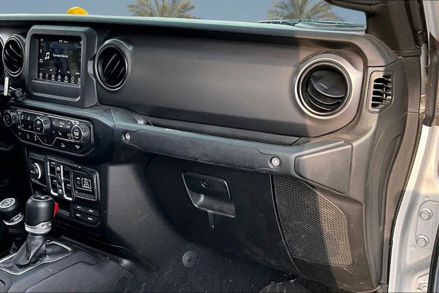 Thumbnail: 2023 Jeep Gladiator - 16