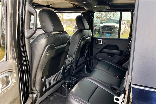 Thumbnail: 2024 Jeep Gladiator - 12