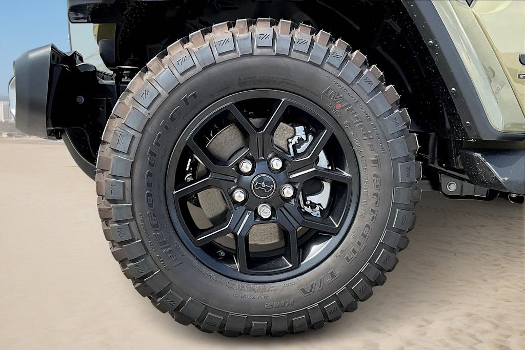 Thumbnail: 2025 Jeep Gladiator - 8