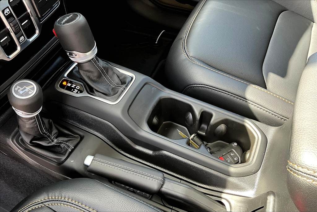 Thumbnail: 2025 Jeep Gladiator - 15