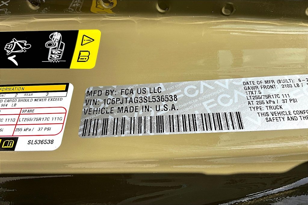 Thumbnail: 2025 Jeep Gladiator - 18