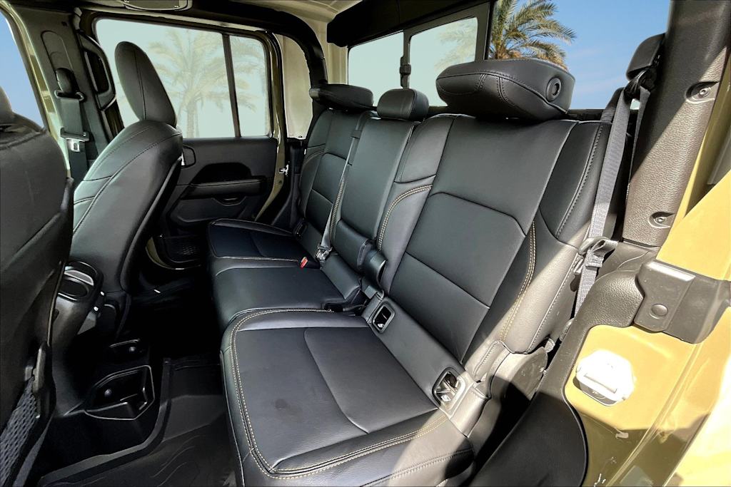 Thumbnail: 2025 Jeep Gladiator - 12