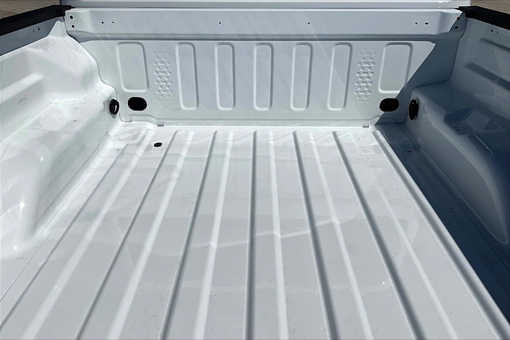 Thumbnail: 2025 Jeep Gladiator - 18