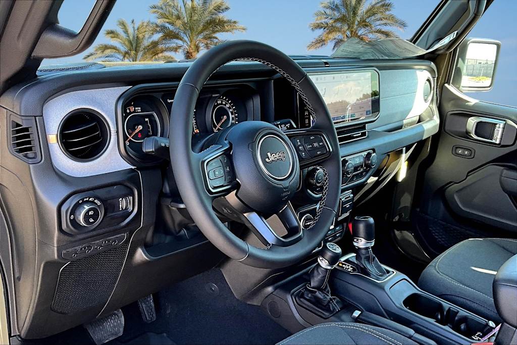 Thumbnail: 2025 Jeep Gladiator - 2