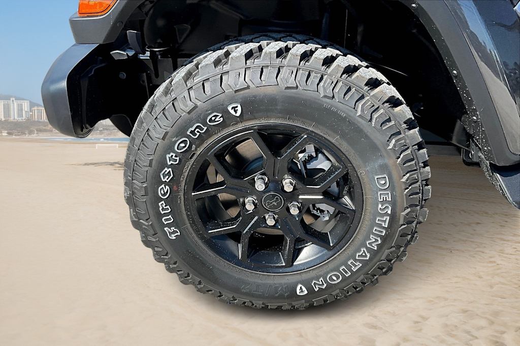 Thumbnail: 2025 Jeep Gladiator - 7