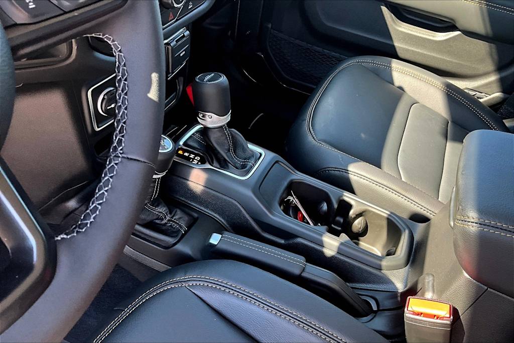 Thumbnail: 2025 Jeep Gladiator - 15