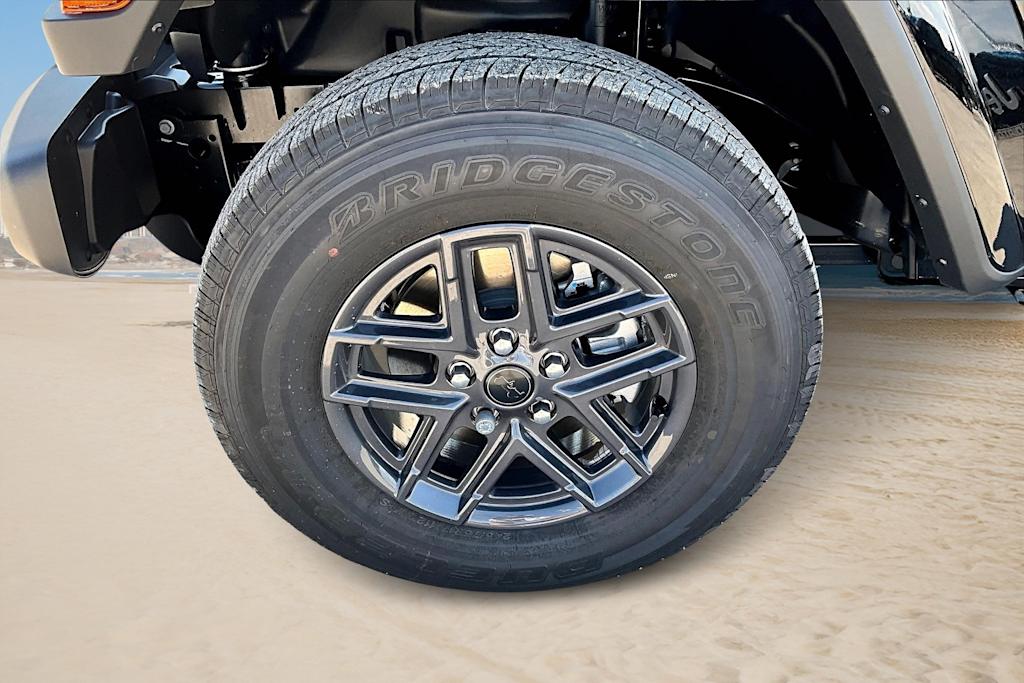 Thumbnail: 2025 Jeep Gladiator - 7