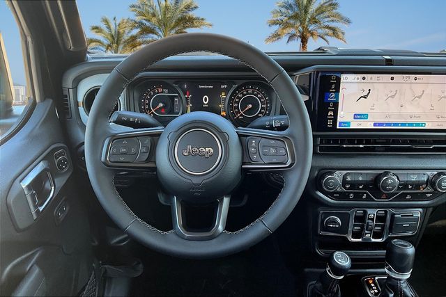 Thumbnail: 2025 Jeep Gladiator - 14