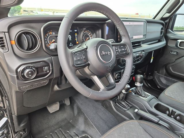 Thumbnail: 2025 Jeep Gladiator - 2