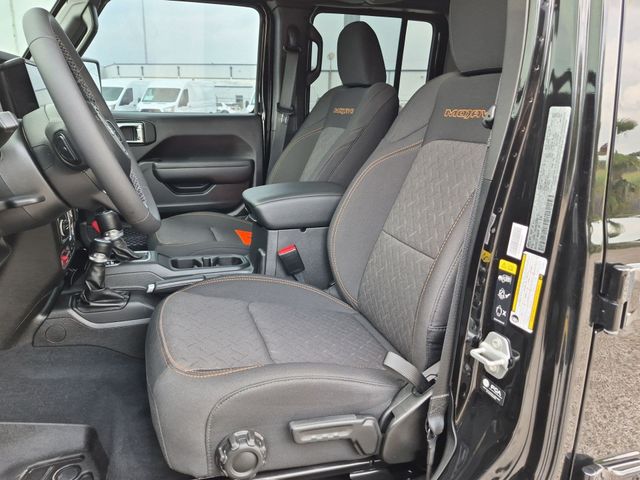 Thumbnail: 2025 Jeep Gladiator - 9