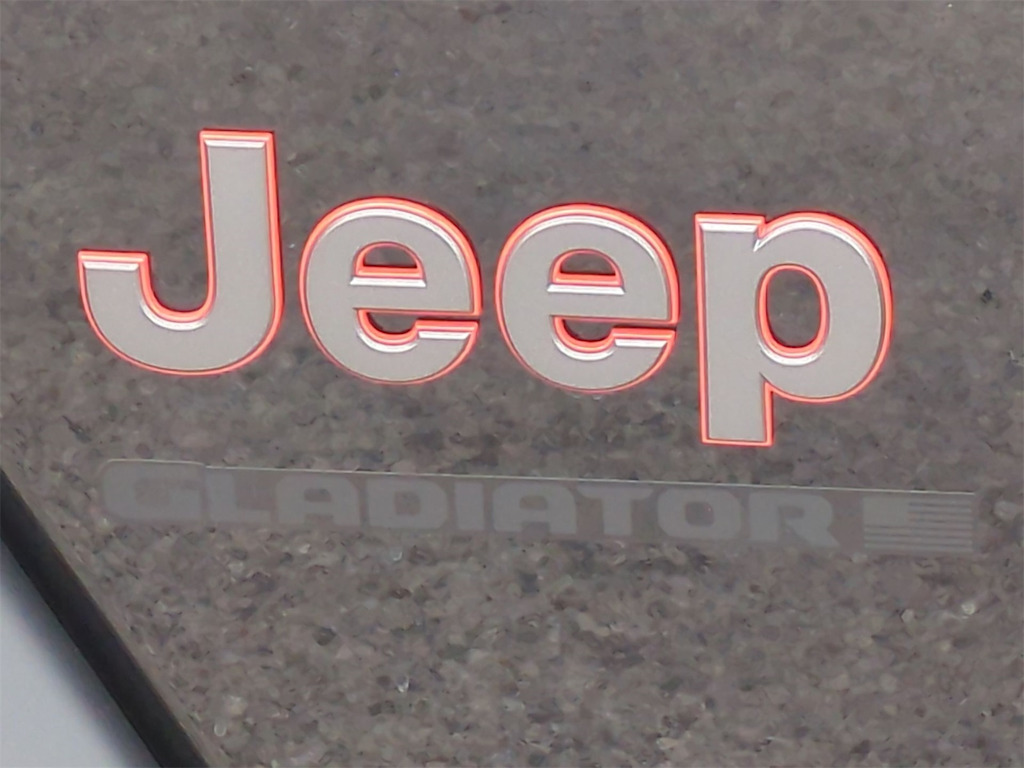 Thumbnail: 2025 Jeep Gladiator - 25