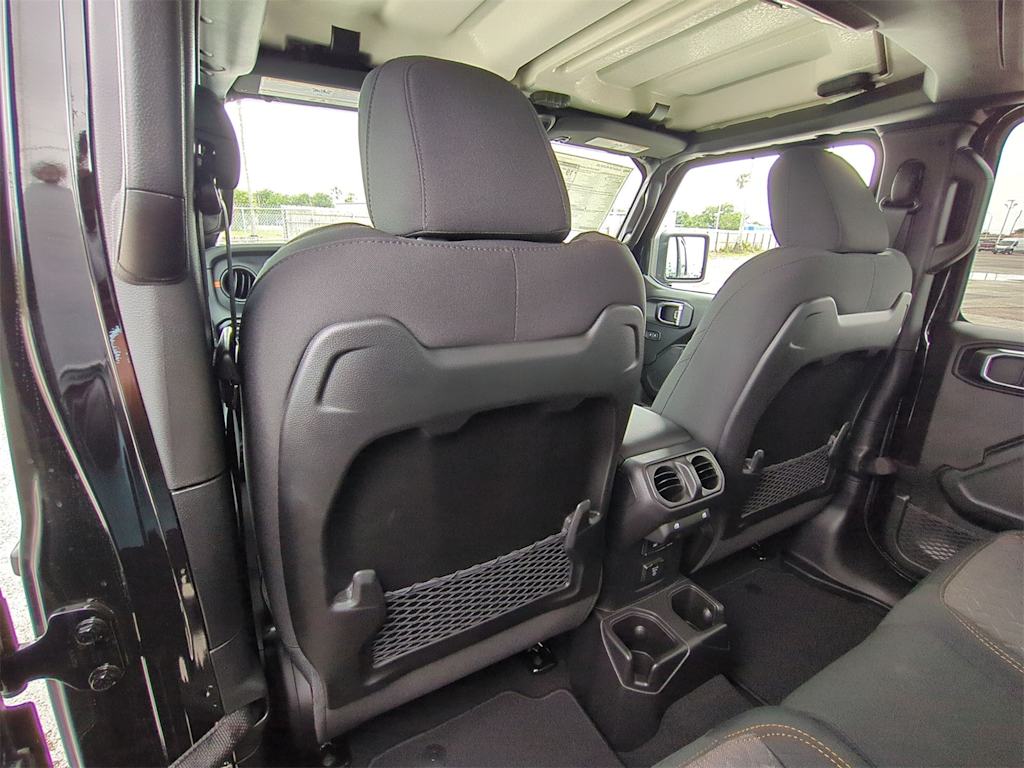 Thumbnail: 2025 Jeep Gladiator - 12