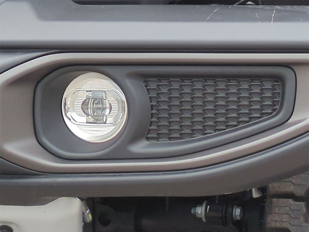 Thumbnail: 2025 Jeep Gladiator - 24