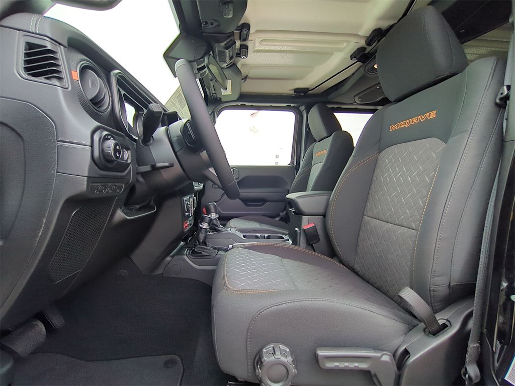 Thumbnail: 2025 Jeep Gladiator - 10