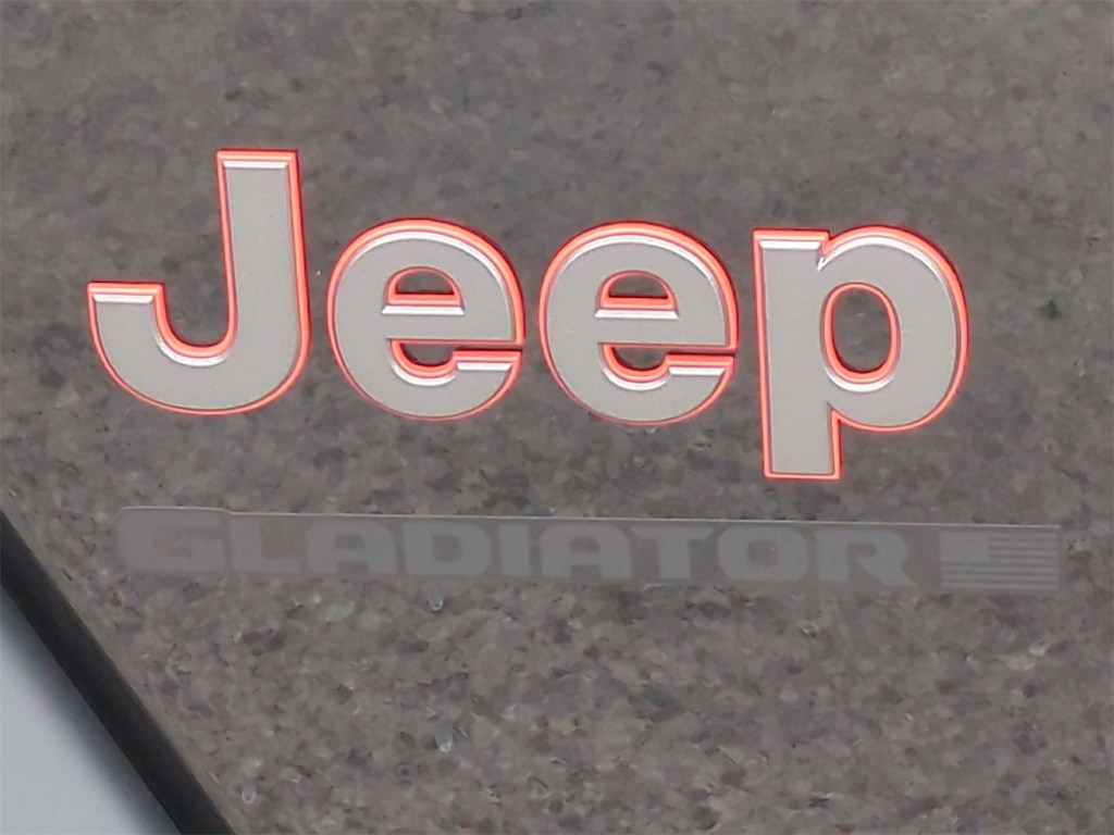 Thumbnail: 2025 Jeep Gladiator - 26