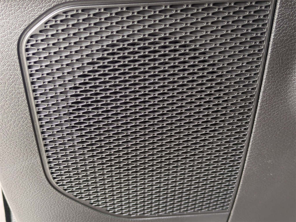 Thumbnail: 2025 Jeep Gladiator - 18