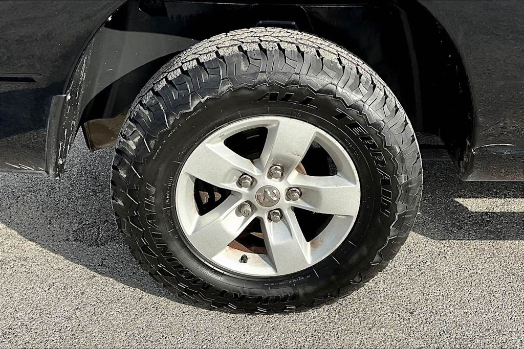 Thumbnail: 2019 RAM 1500 - 33