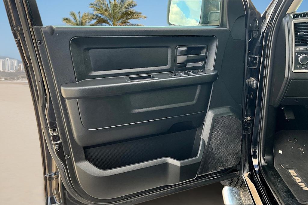 Thumbnail: 2019 RAM 1500 - 26