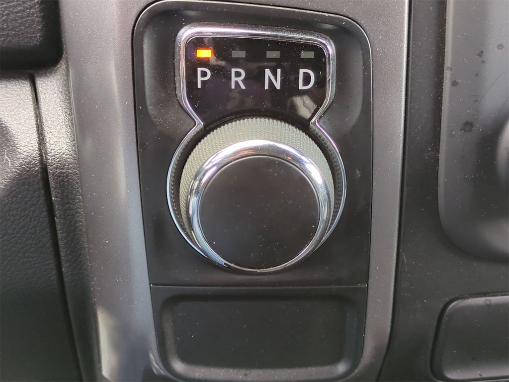 2024 RAM 1500 Warlock 35
