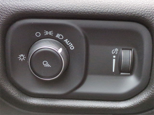 2023 RAM 1500 Tradesman 24
