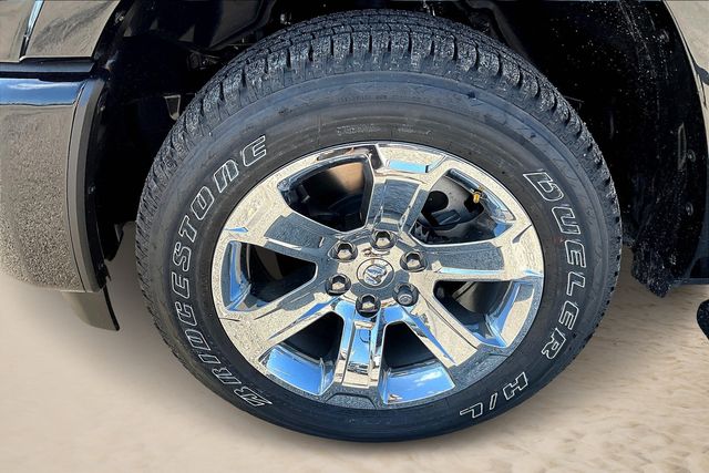 Thumbnail: 2026 RAM 1500 - 8