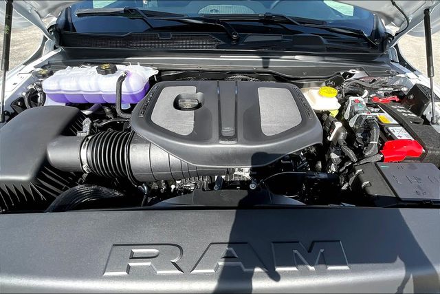 Thumbnail: 2026 RAM 1500 - 8