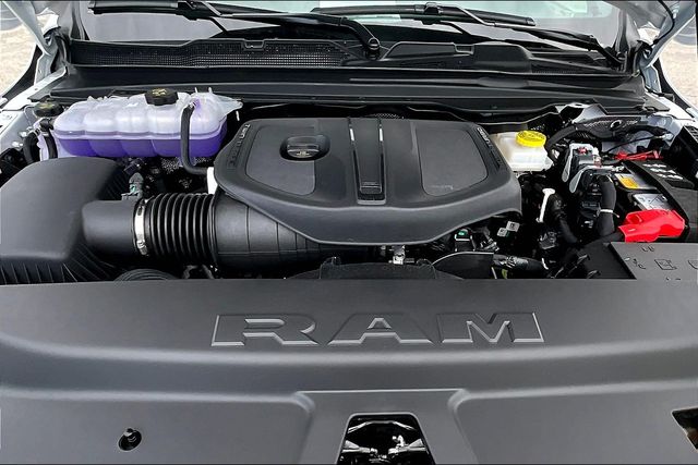 Thumbnail: 2026 RAM 1500 - 9