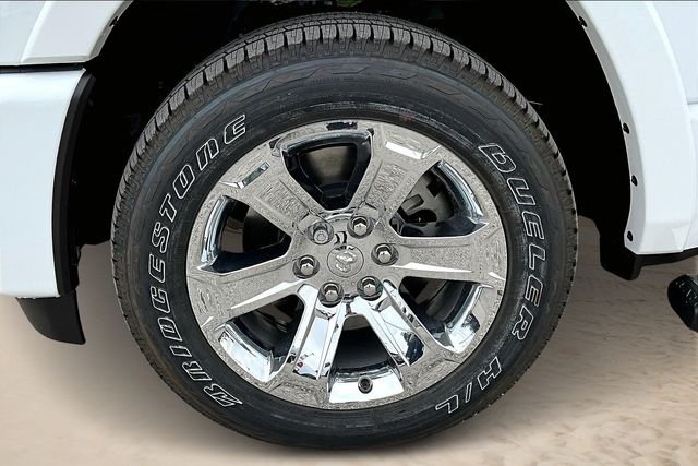 Thumbnail: 2026 RAM 1500 - 8