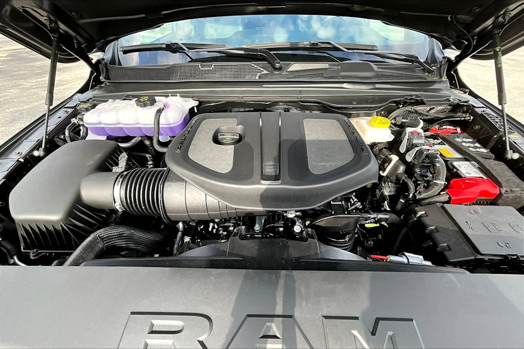 Thumbnail: 2026 RAM 1500 - 8