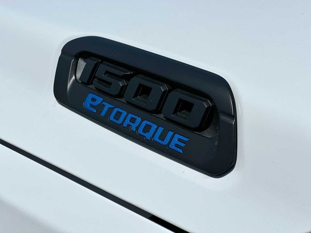 Thumbnail: 2026 RAM 1500 - 7