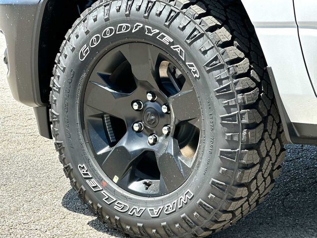 Thumbnail: 2026 RAM 1500 - 8